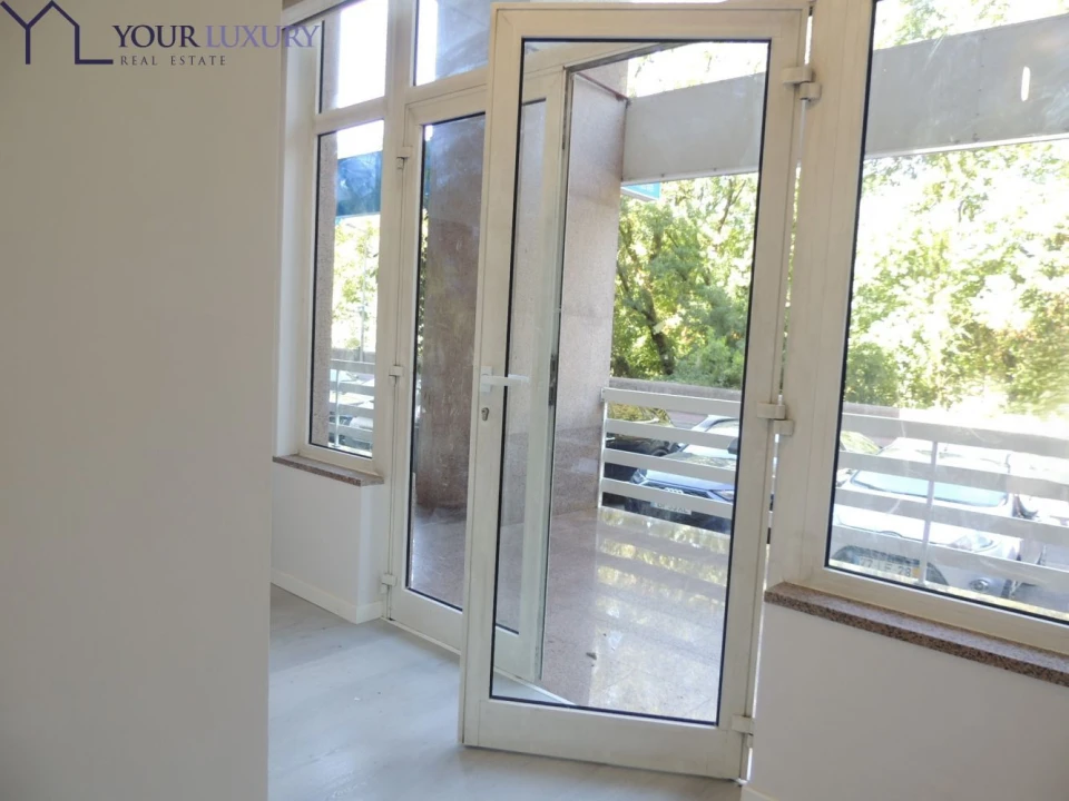 Loja para Venda em Queluz e Belas Foto 1