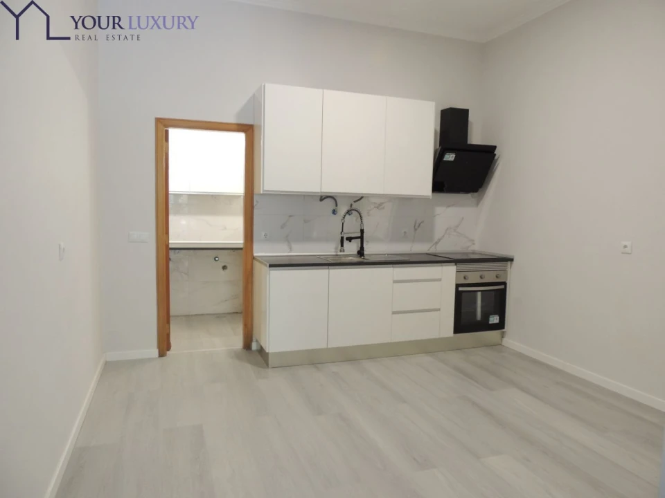 Loja para Venda em Queluz e Belas Foto 3