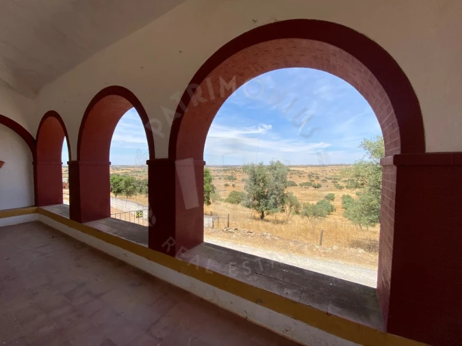 Quinta para Venda em Ourique Foto 1