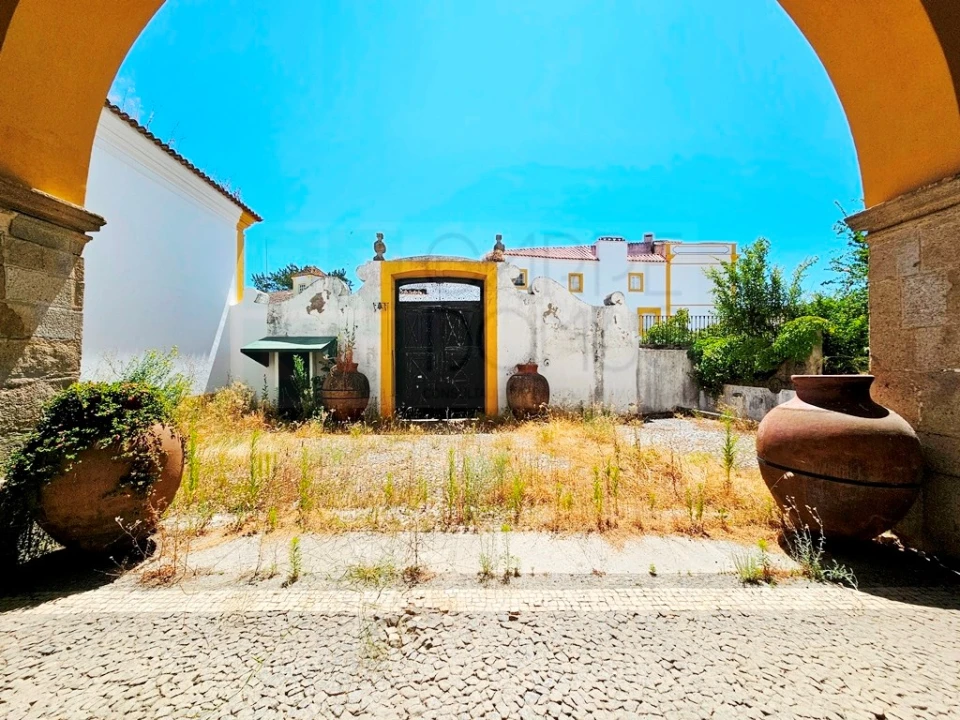 Prédio para Venda em Évora (São Mamede, Sé, São Pedro e Santo Antão) Foto 73