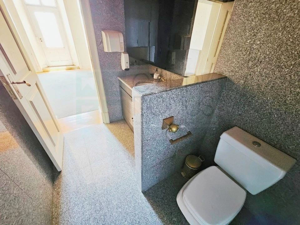 Prédio para Venda em Évora (São Mamede, Sé, São Pedro e Santo Antão) Foto 44