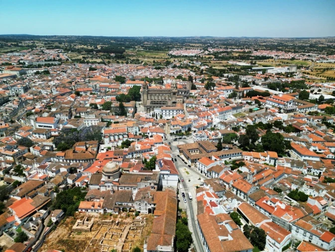 Prédio para Venda em Évora (São Mamede, Sé, São Pedro e Santo Antão) Foto 78