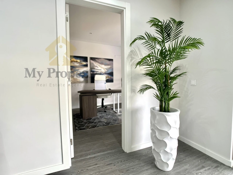 Apartamento T2 para Venda em Quelfes Foto 4