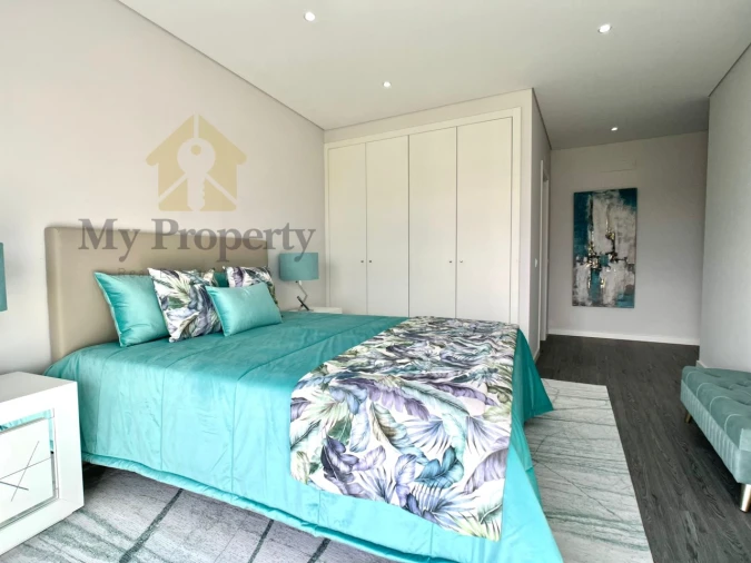 Apartamento T2 para Venda em Quelfes Foto 19