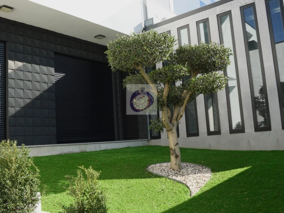 Moradia T4 para Venda em Palmeira Foto 2