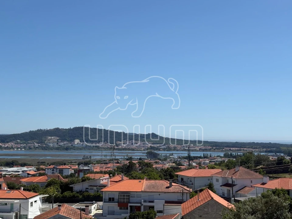 Terreno para Venda em Santa Maria Maior e Monserrate e Meadela Foto 1