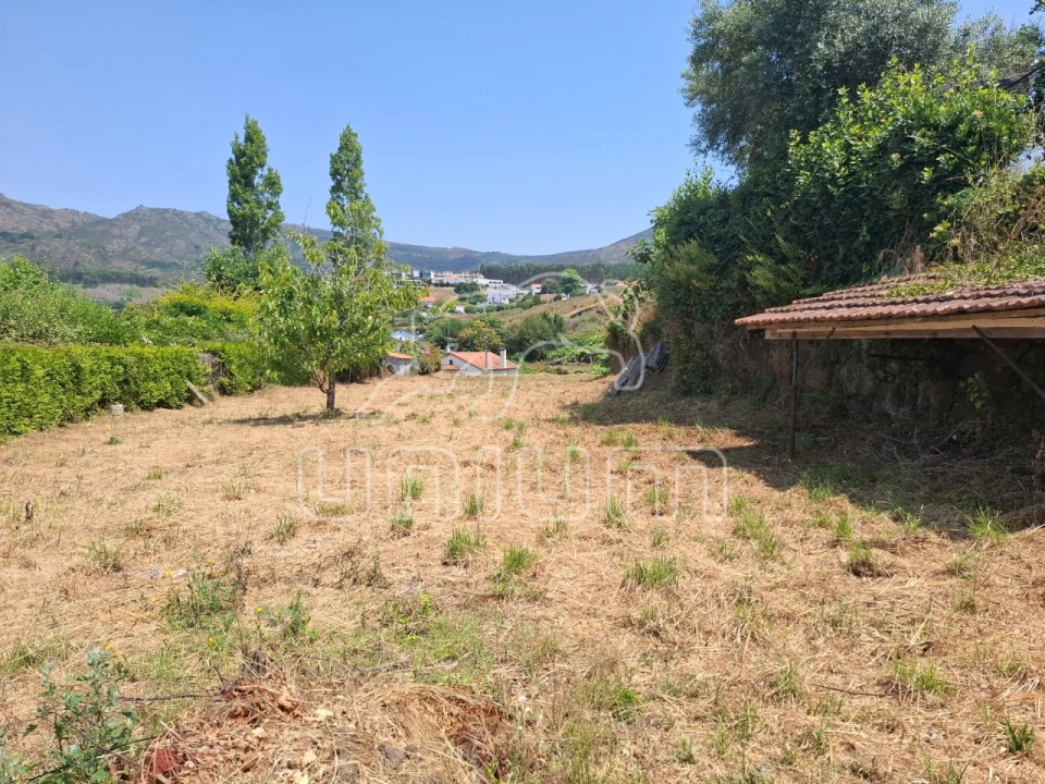 Terreno para Venda em Loivo Foto 4
