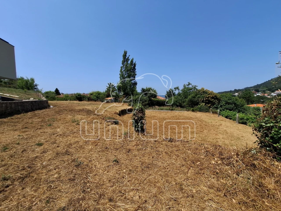 Terreno para Venda em Loivo Foto 9