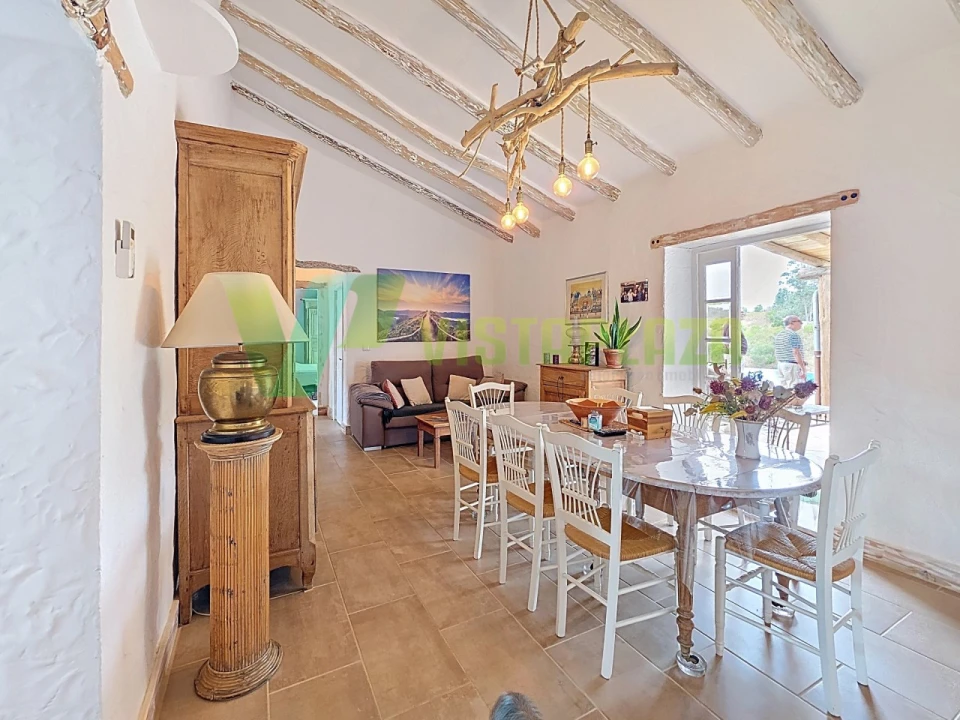 Moradia T3 para Venda em Alte Foto 16