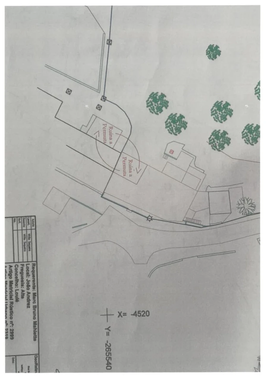 Moradia T3 para Venda em Alte Planta 8