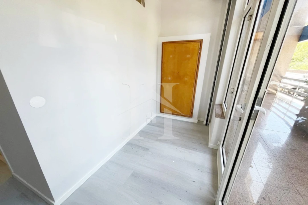 Apartamento T1 para Venda em Queluz e Belas Foto 10