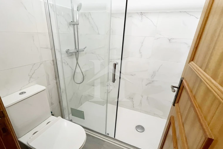 Apartamento T1 para Venda em Queluz e Belas Foto 7