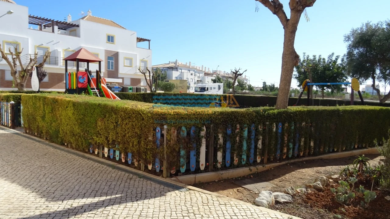 Apartamento T1 para Arrendamento férias em Conceição e Cabanas de Tavira Foto 12