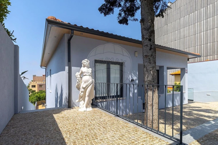 Moradia T3 para Venda em Mafamude e Vilar do Paraíso Foto 5
