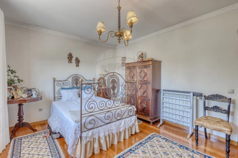 Moradia T4 para Venda em Recardães e Espinhel Foto 30