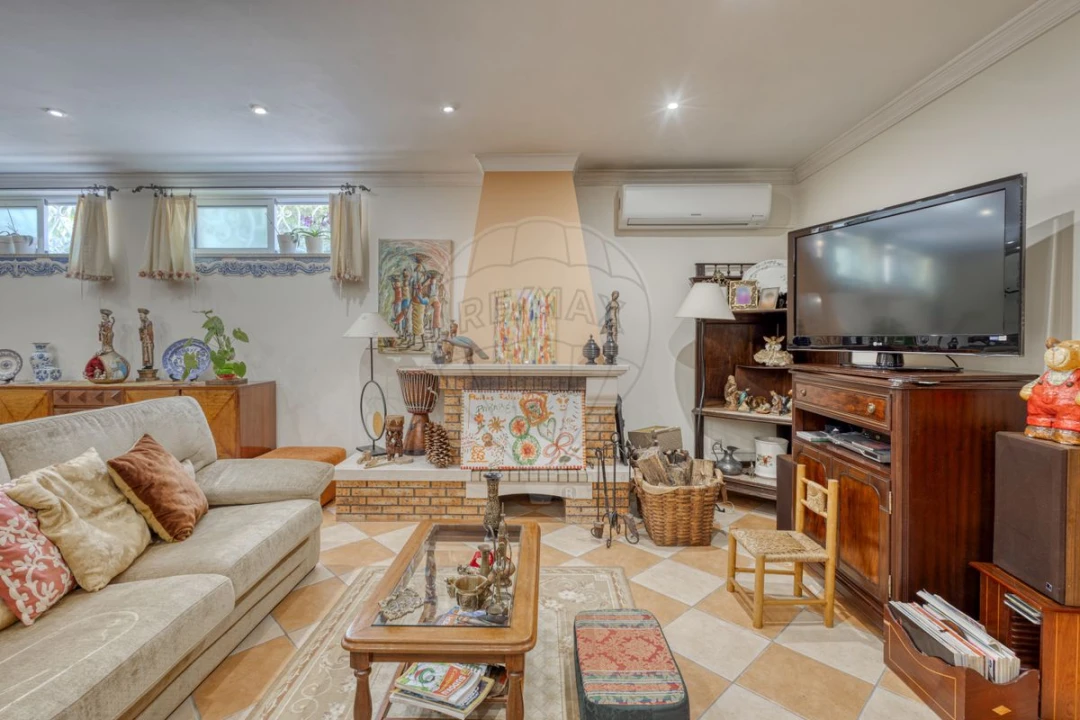 Moradia T4 para Venda em Recardães e Espinhel Foto 41