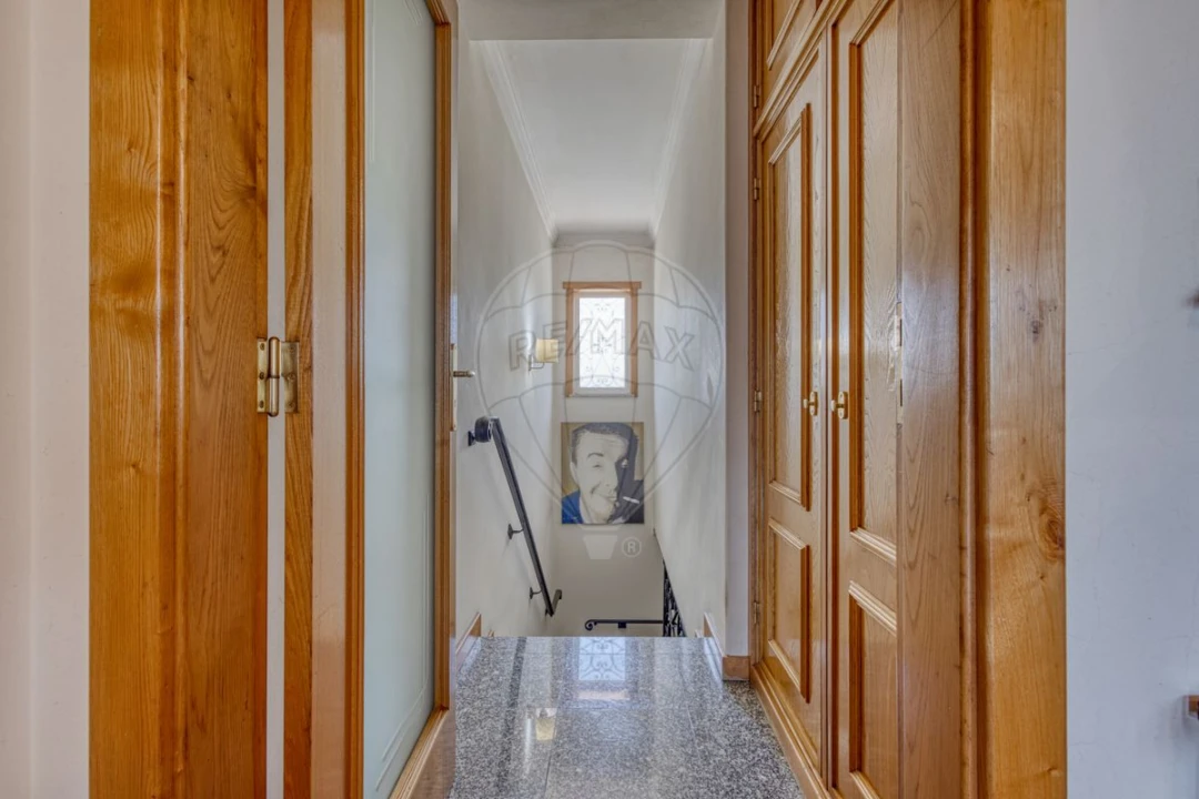 Moradia T4 para Venda em Recardães e Espinhel Foto 17