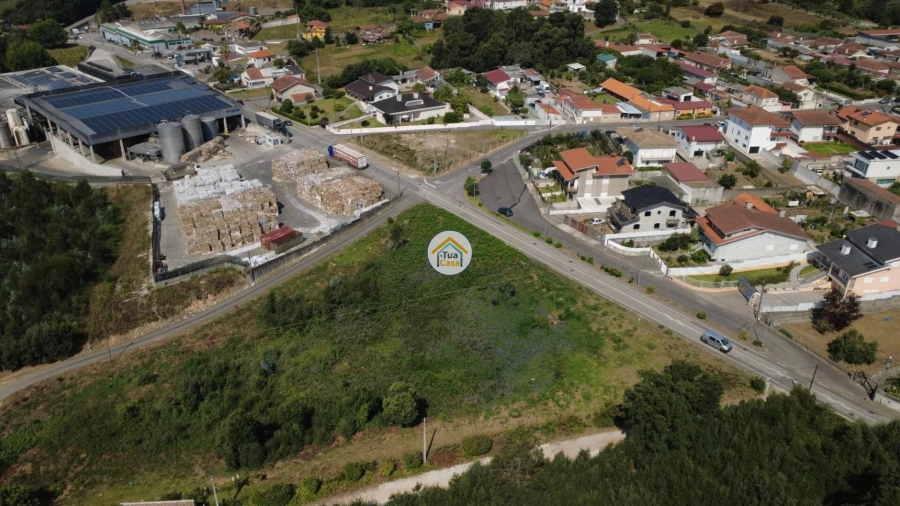Terreno para Venda em São Paio de Oleiros Foto 11