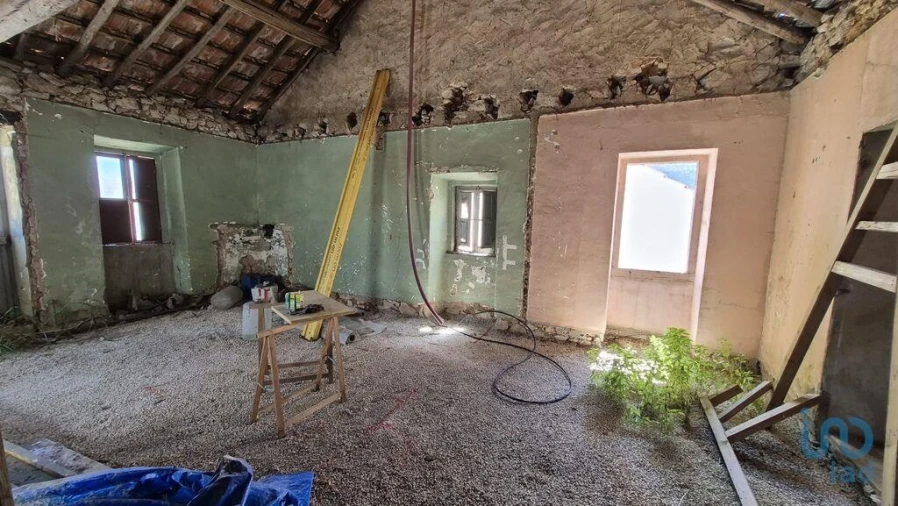 Moradia T3 para Venda em Minde Foto 8