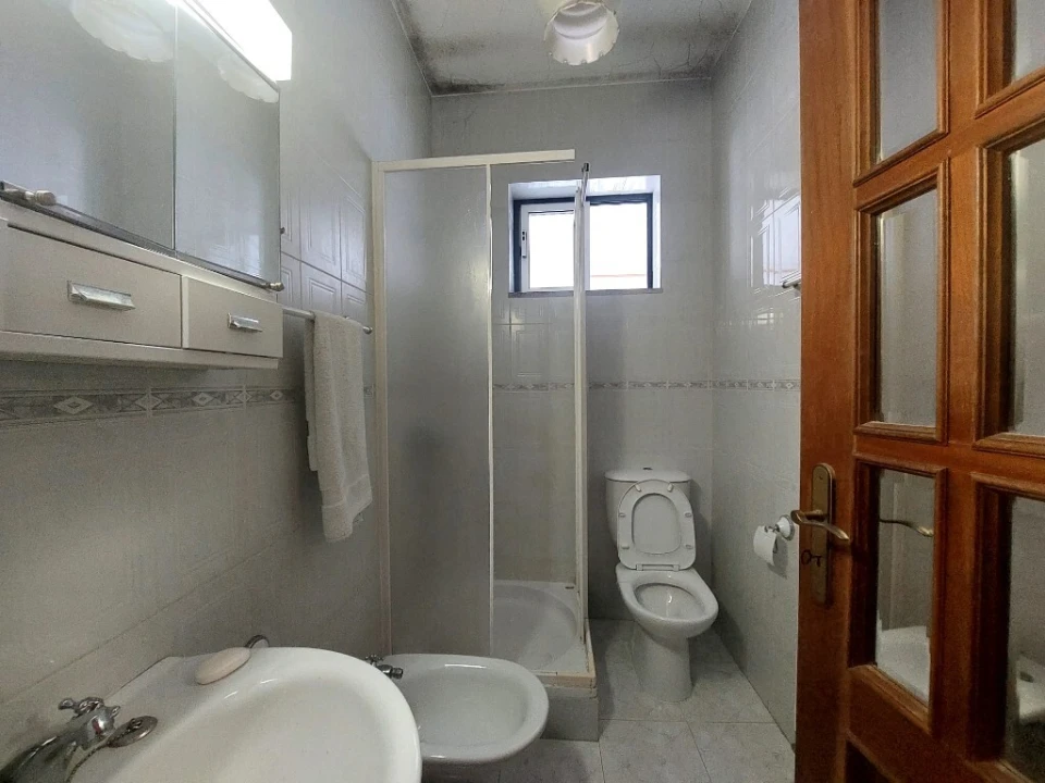 Moradia T3 para Venda em Ervedal e Vila Franca da Beira Foto 24