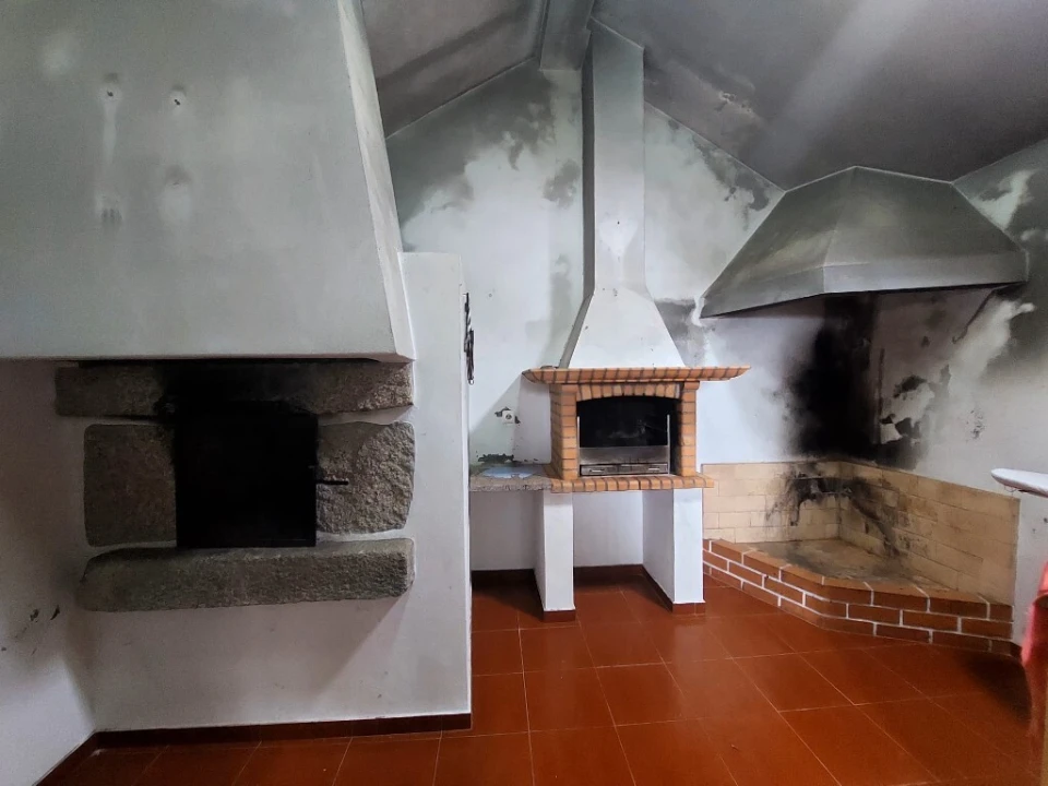 Moradia T3 para Venda em Ervedal e Vila Franca da Beira Foto 29