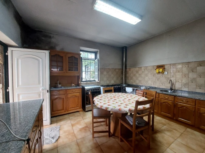 Moradia T3 para Venda em Ervedal e Vila Franca da Beira Foto 33