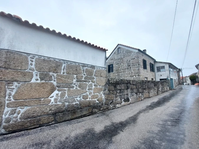 Moradia T3 para Venda em Ervedal e Vila Franca da Beira Foto 14