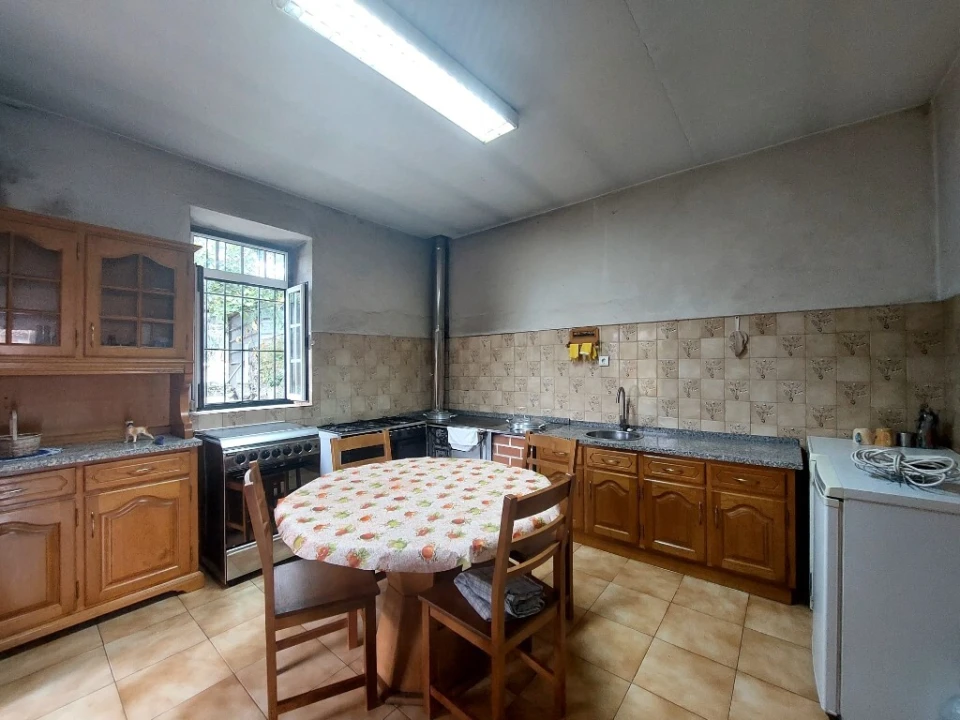 Moradia T3 para Venda em Ervedal e Vila Franca da Beira Foto 21