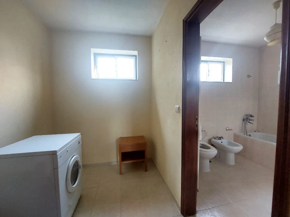 Moradia T3 para Venda em Ervedal e Vila Franca da Beira Foto 31