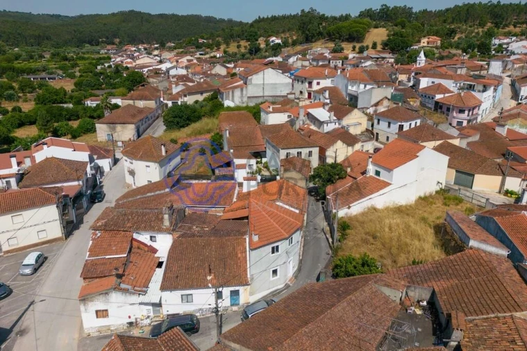 Moradia T1 para Venda em Malhou, Louriceira e Espinheiro Foto 3