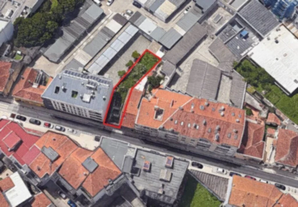 Terreno para Venda em Requeixo, Nossa Senhora de Fátima e Nariz Foto 1