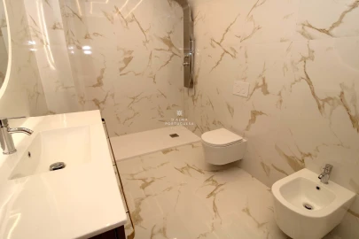 Apartamento T3 para Venda em Quarteira