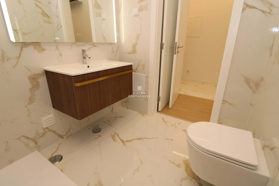 Apartamento T3 para Venda em Quarteira Foto 19