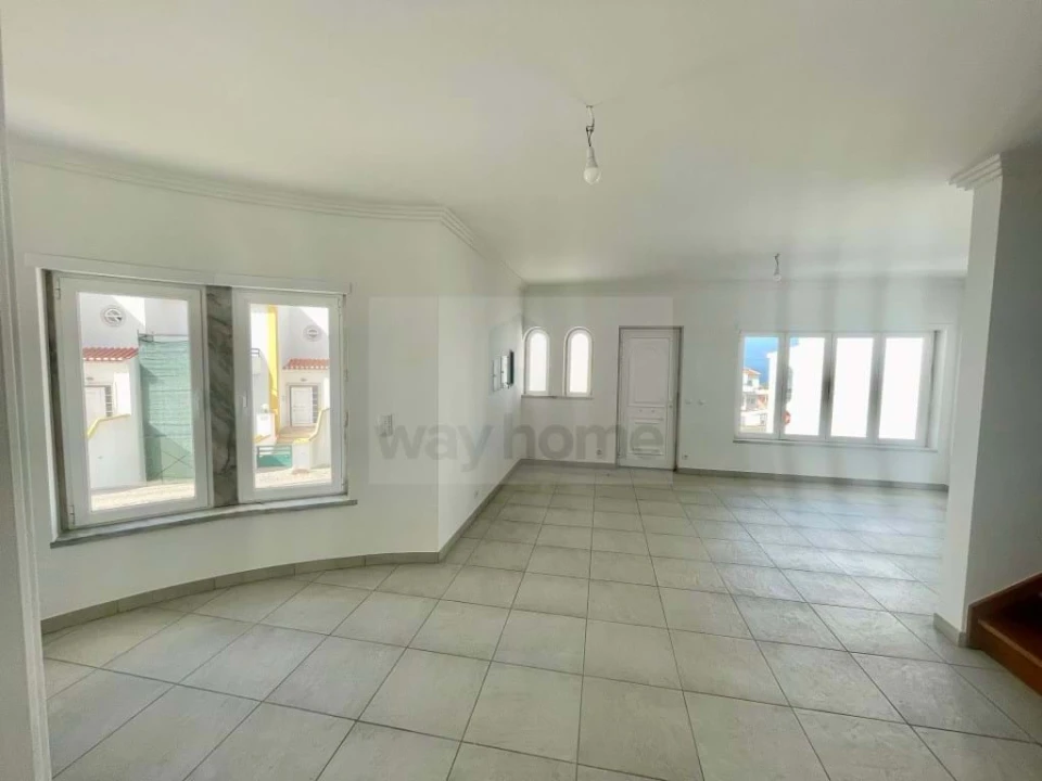 Moradia T4 para Venda em Ericeira Foto 9