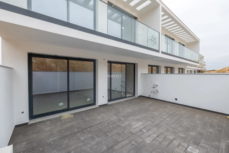 Apartamento T2 para Venda em Aljezur Foto 8