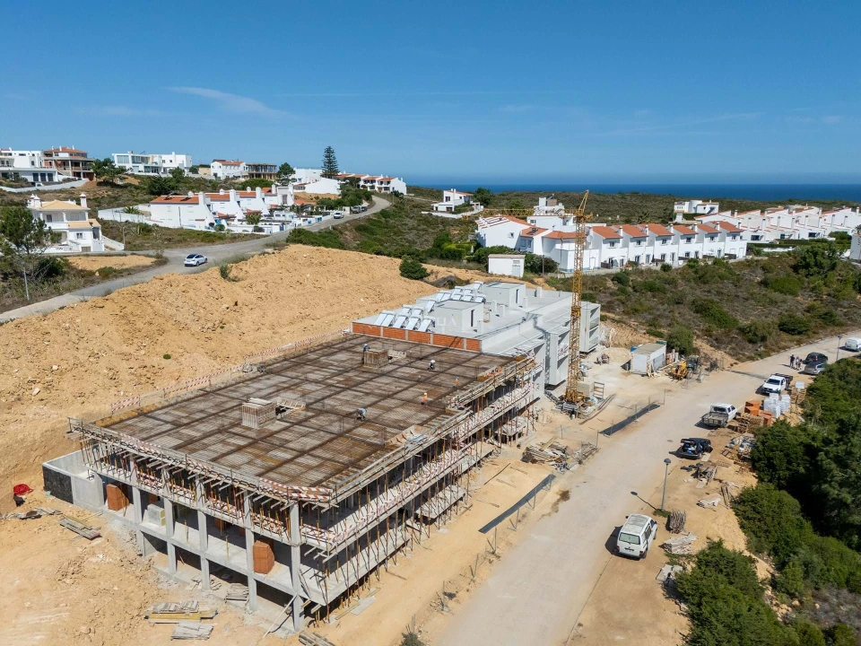 Apartamento T1 para Venda em Aljezur Foto 11