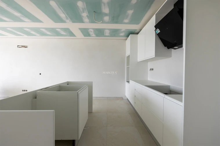 Apartamento T1 para Venda em Aljezur Foto 5