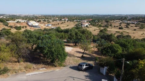 Terreno para Venda em Boliqueime