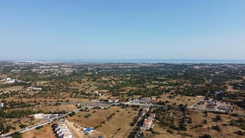 Terreno para Venda em Boliqueime