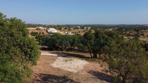 Terreno para Venda em Boliqueime