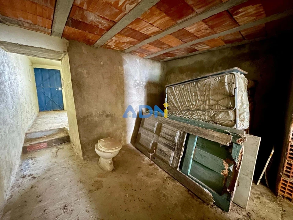 Moradia T2 para Venda em Rosmaninhal Foto 6