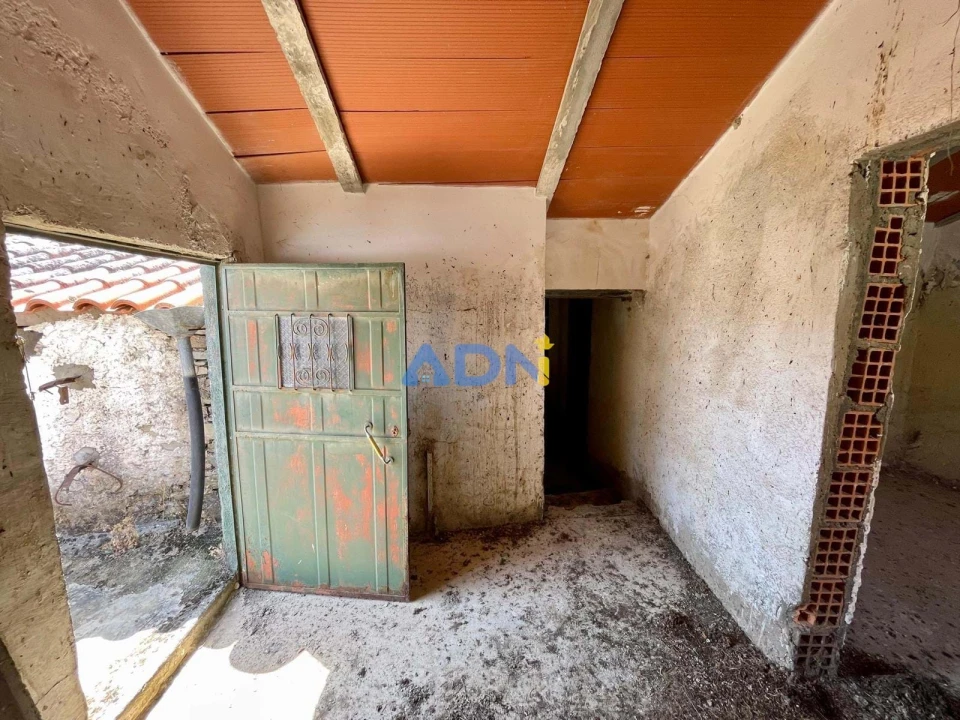 Moradia T2 para Venda em Rosmaninhal Foto 17