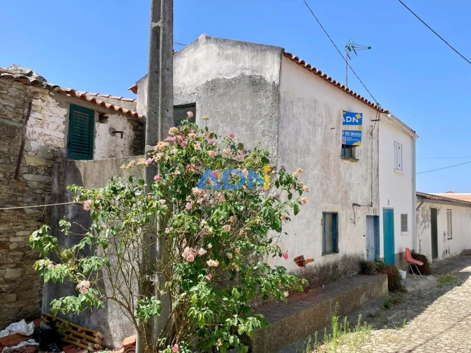 Moradia T2 para Venda em Rosmaninhal Foto 1