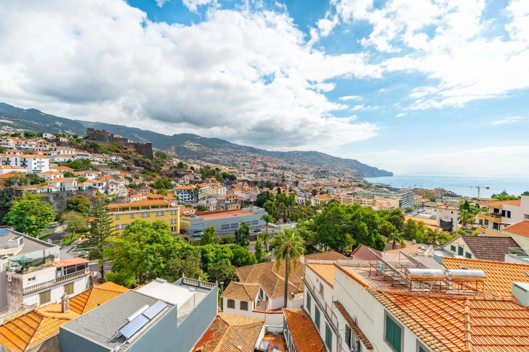 Apartamento T2 para Arrendamento em Funchal (São Pedro) Foto 9