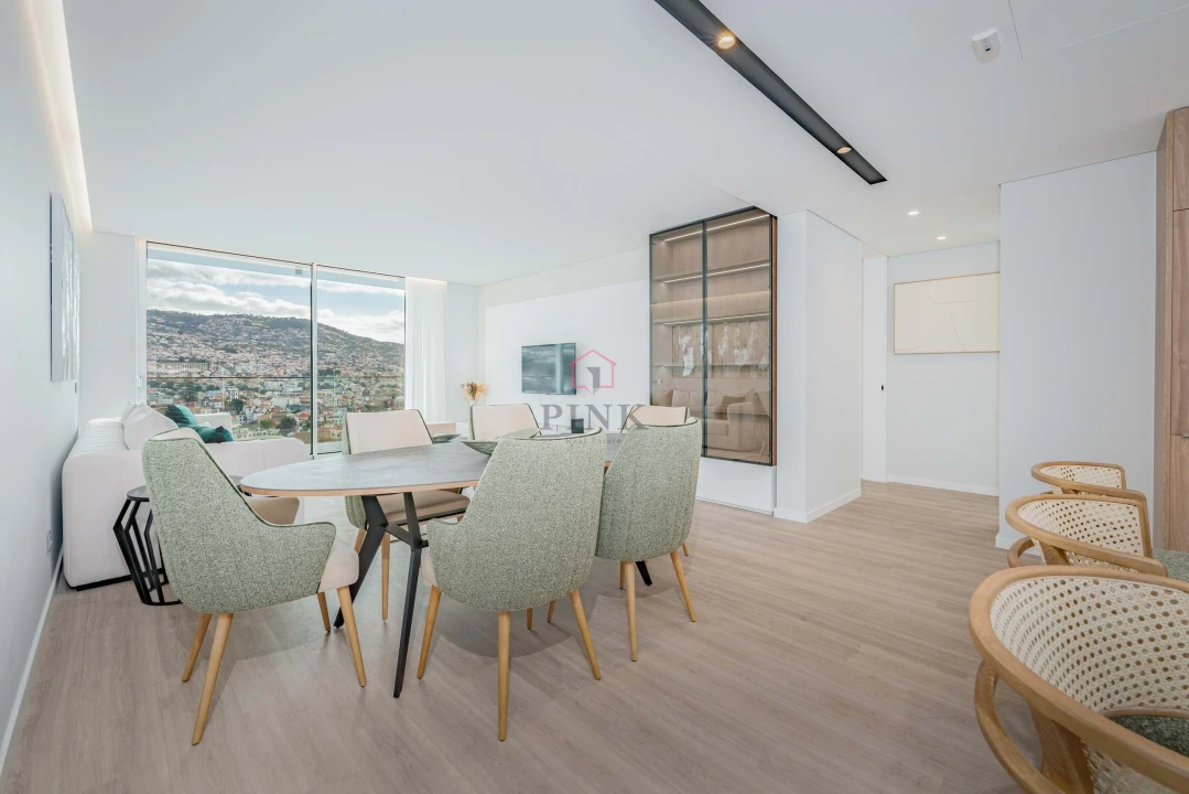 Apartamento T2 para Arrendamento em Funchal (São Pedro) Foto 14