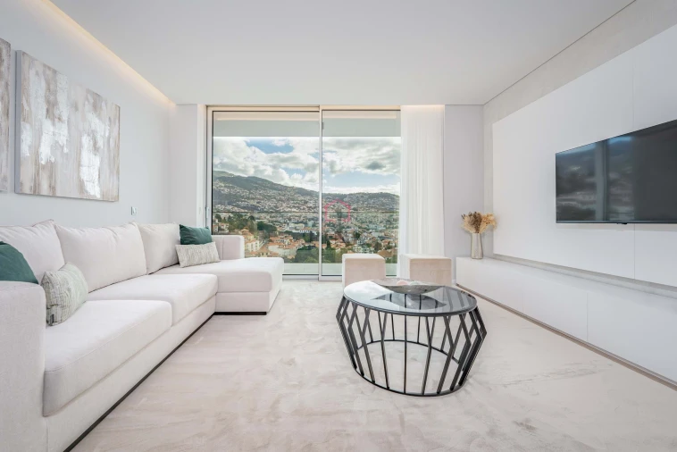 Apartamento T2 para Arrendamento em Funchal (São Pedro) Foto 11