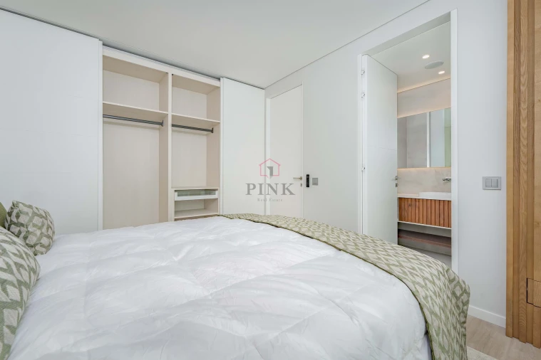 Apartamento T2 para Arrendamento em Funchal (São Pedro) Foto 21