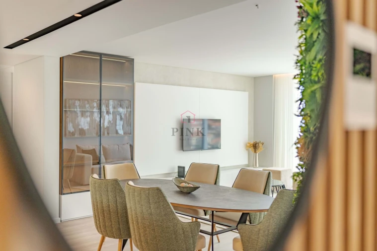 Apartamento T2 para Arrendamento em Funchal (São Pedro) Foto 8