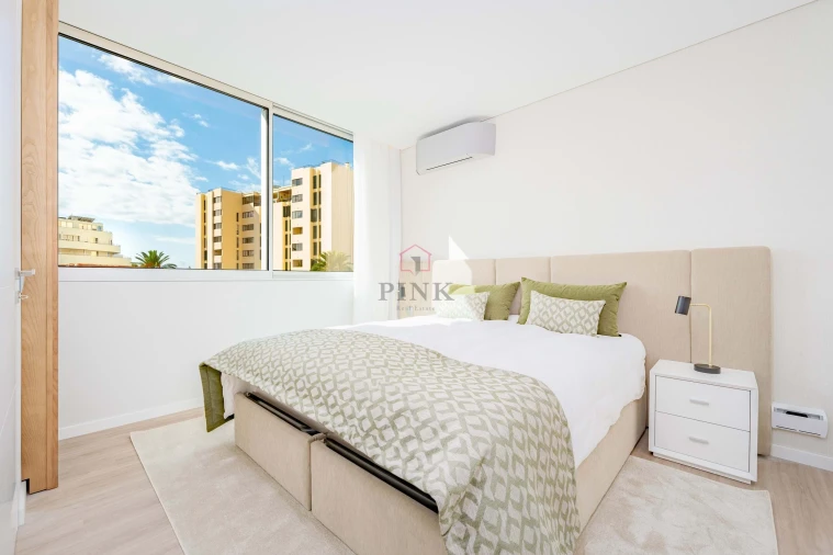 Apartamento T2 para Arrendamento em Funchal (São Pedro) Foto 19