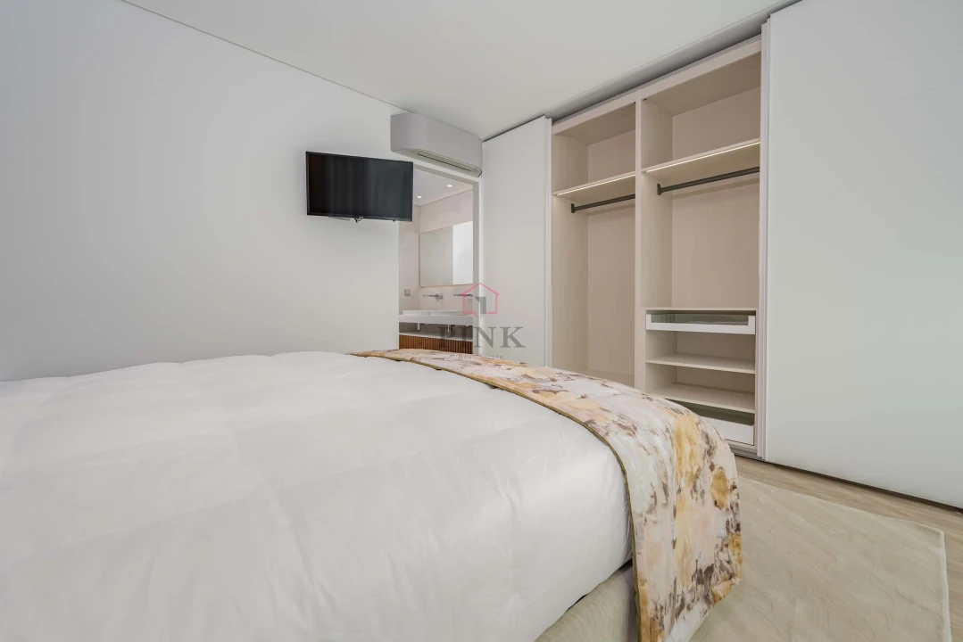 Apartamento T2 para Arrendamento em Funchal (São Pedro) Foto 18